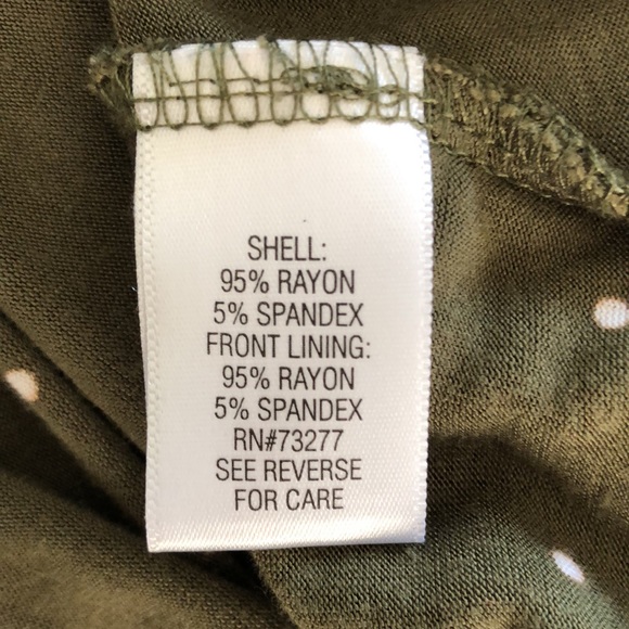 A glow maturinity and nursing top - Picture 5 of 6